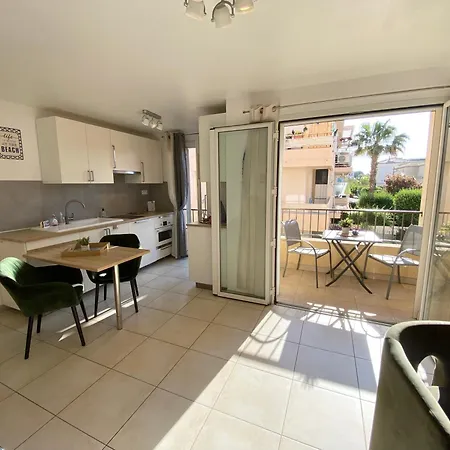 Coeursanary Apartment *